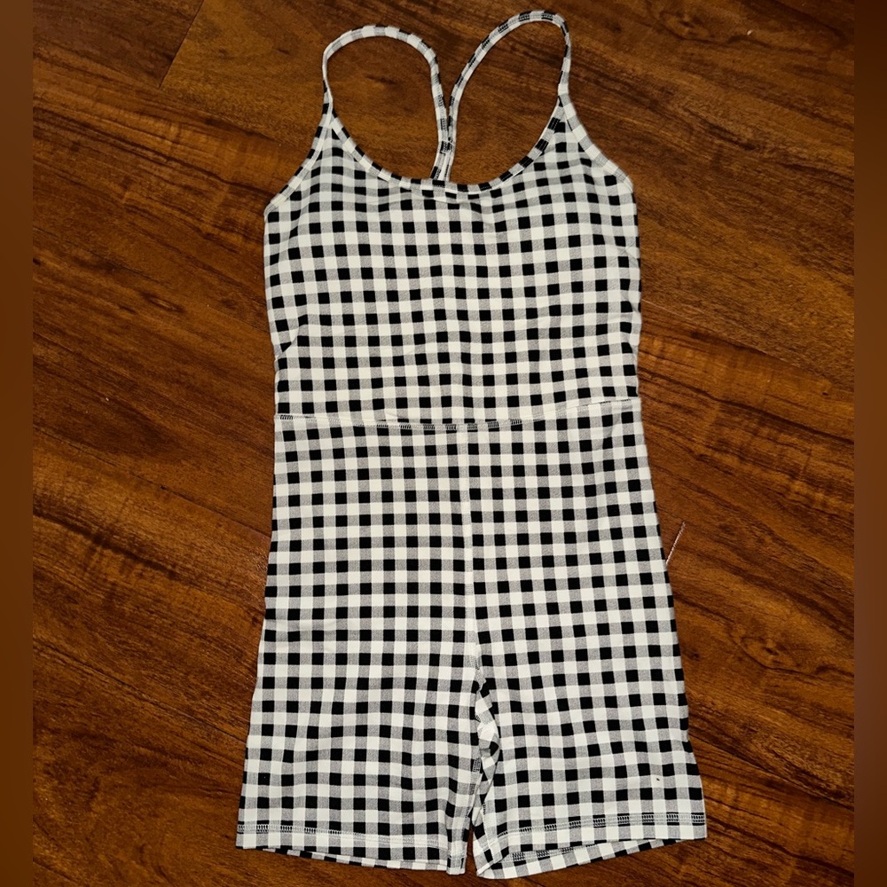 Old navy powerchill bodysuit